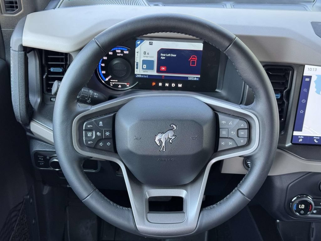 Certified 2024 Ford Bronco Wildtrak AWD/4WD image 12