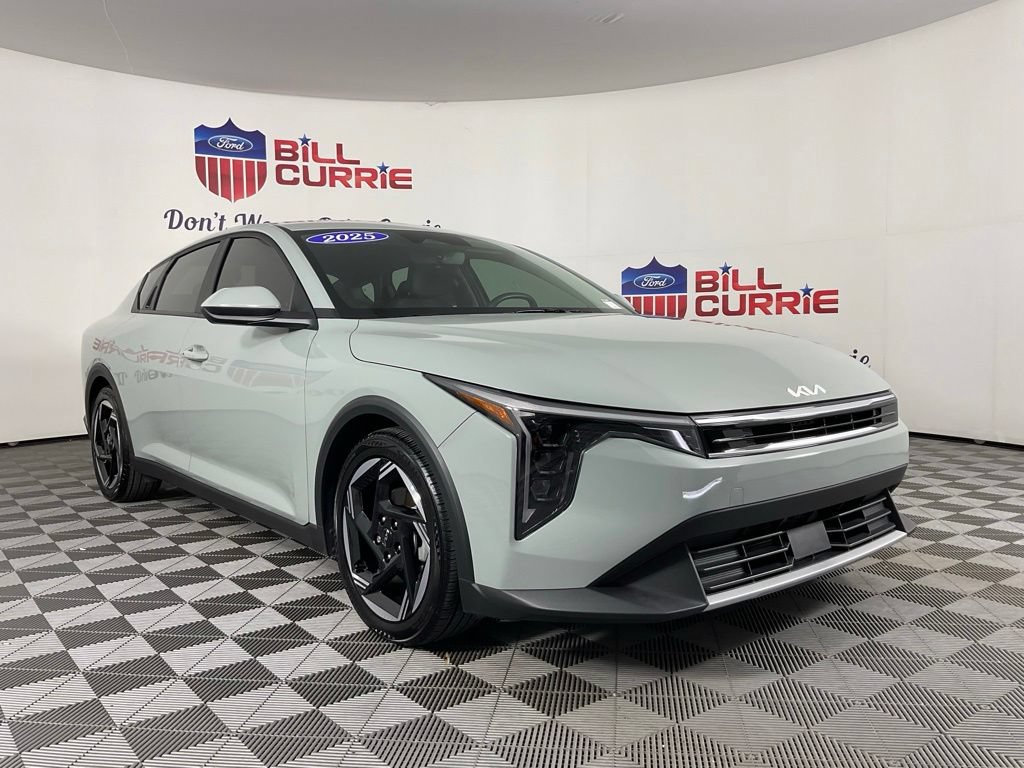 Used 2025 Kia K4 EX