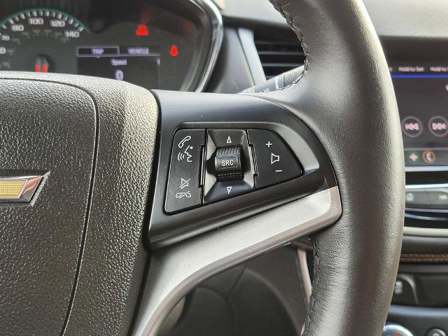 Used 2020 Chevrolet Trax LT w/ LT Convenience Package FWD image 25