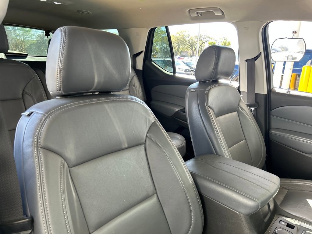 Used 2018 Chevrolet Traverse LT image 15
