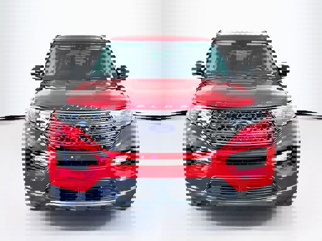 Certified 2023 Ford Explorer XLT w/ Equipment Group 202A image 6