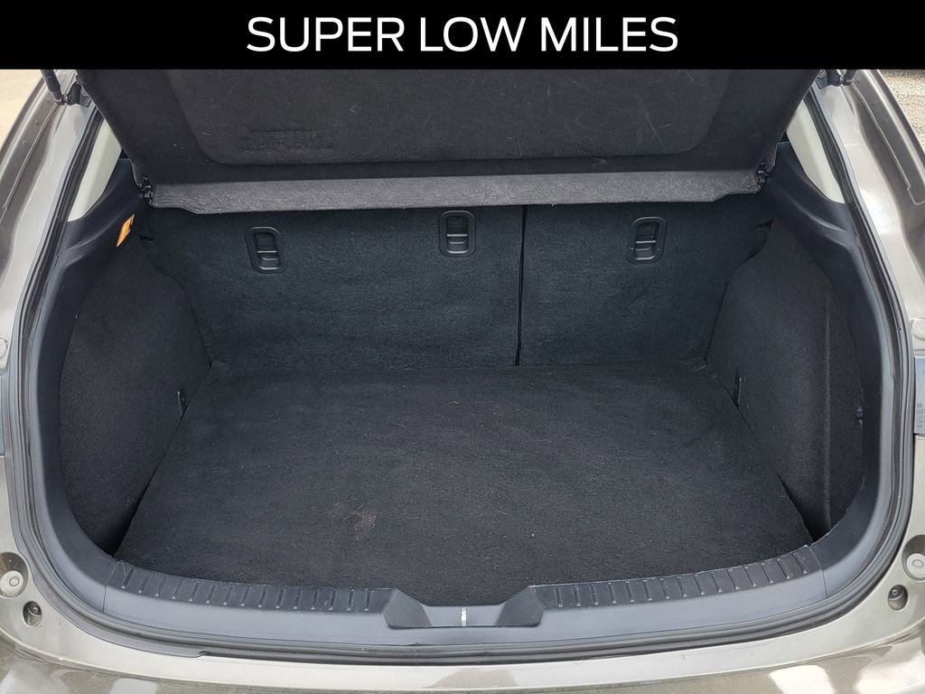 Used 2018 MAZDA MAZDA3 Touring FWD image 6