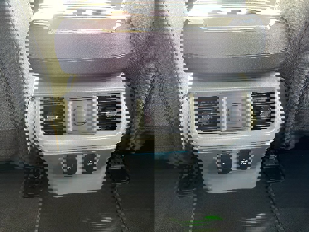 Certified 2024 Ford F150 XLT w/ Equipment Group 302A MID image 39