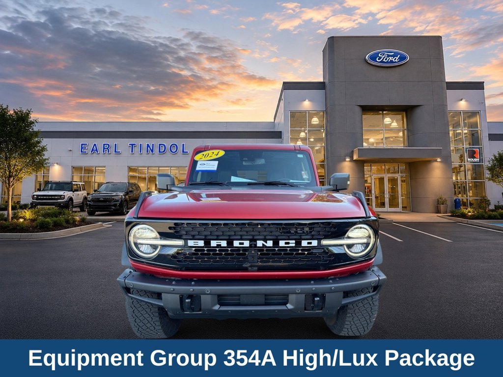 Certified 2024 Ford Bronco Wildtrak AWD/4WD image 3