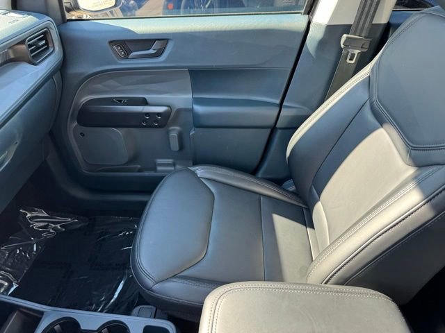 Certified 2024 Ford Maverick Lariat w/ Black Appearance Package image 29