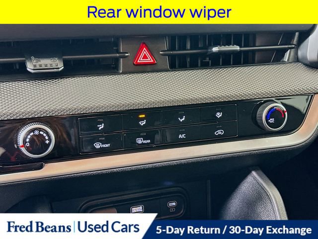 Used 2023 Kia Sportage LX image 18