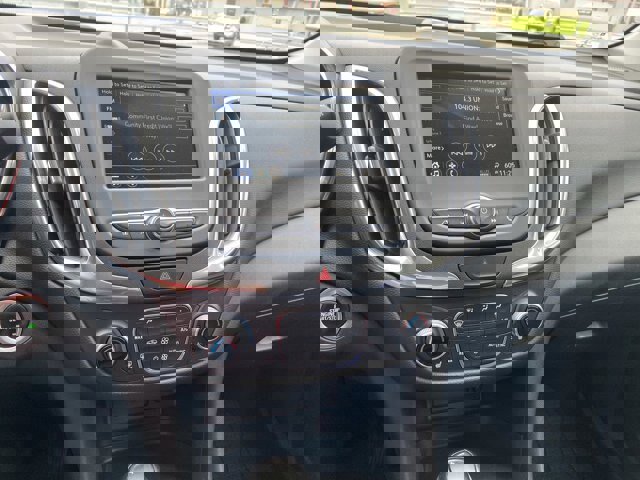 Used 2019 Chevrolet Equinox LT AWD/4WD image 17