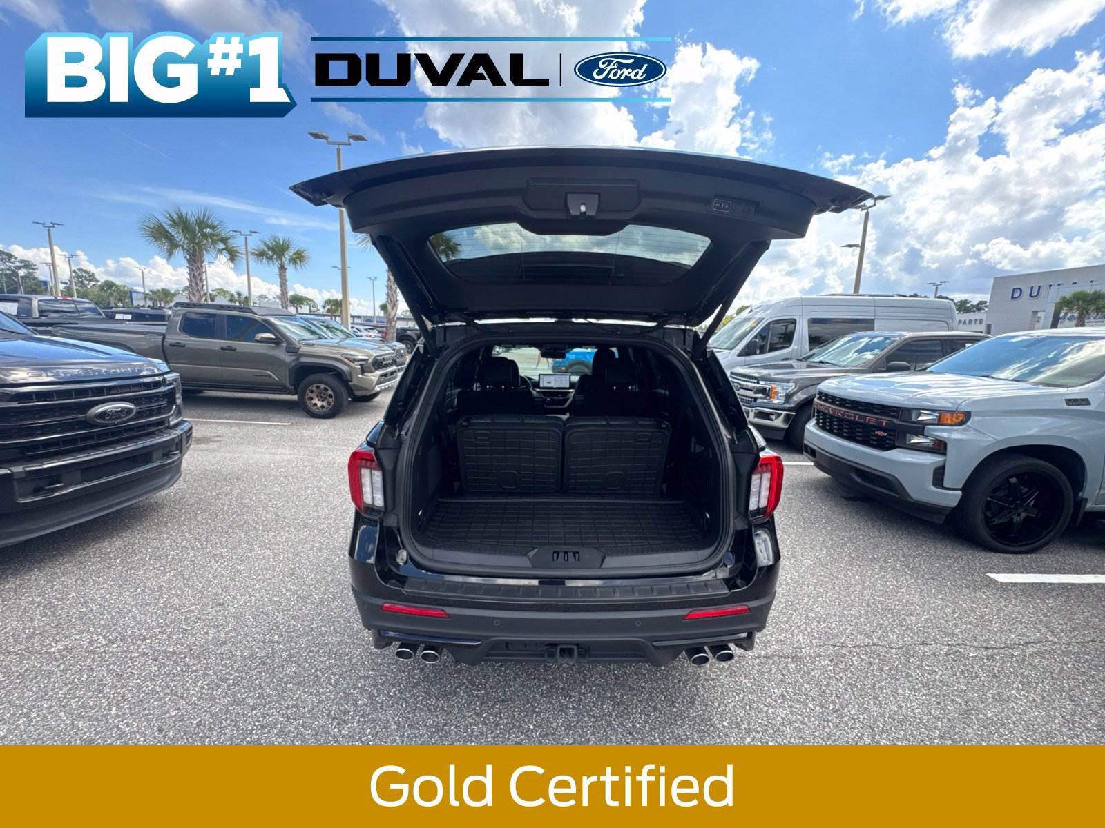 Certified 2025 Ford Explorer ST w/ Sun And Sound Package RWD image 7
