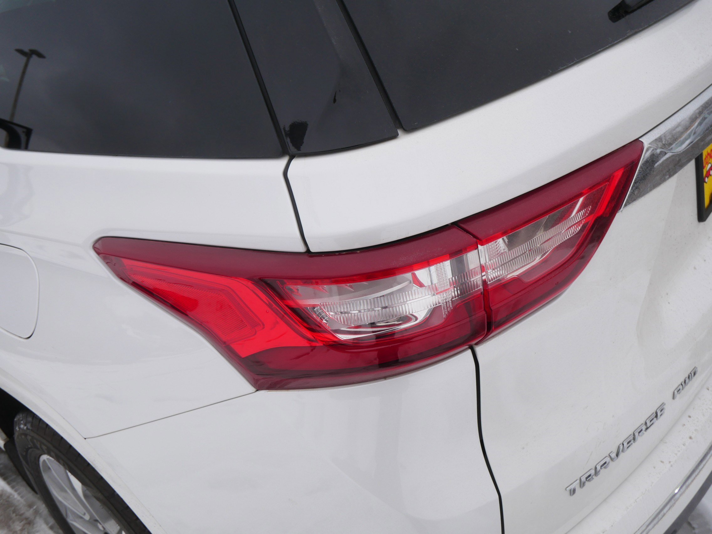 Used 2020 Chevrolet Traverse Premier image 17