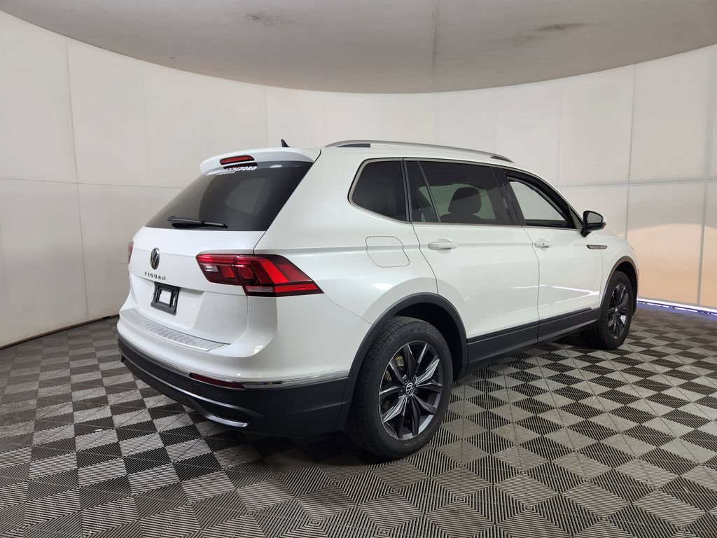 Used 2023 Volkswagen Tiguan SE FWD image 7