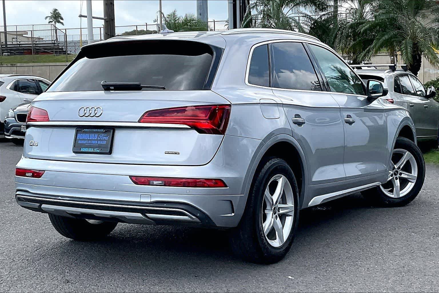 Used 2023 Audi Q5 2.0T Premium w/ Convenience Package AWD/4WD image 22