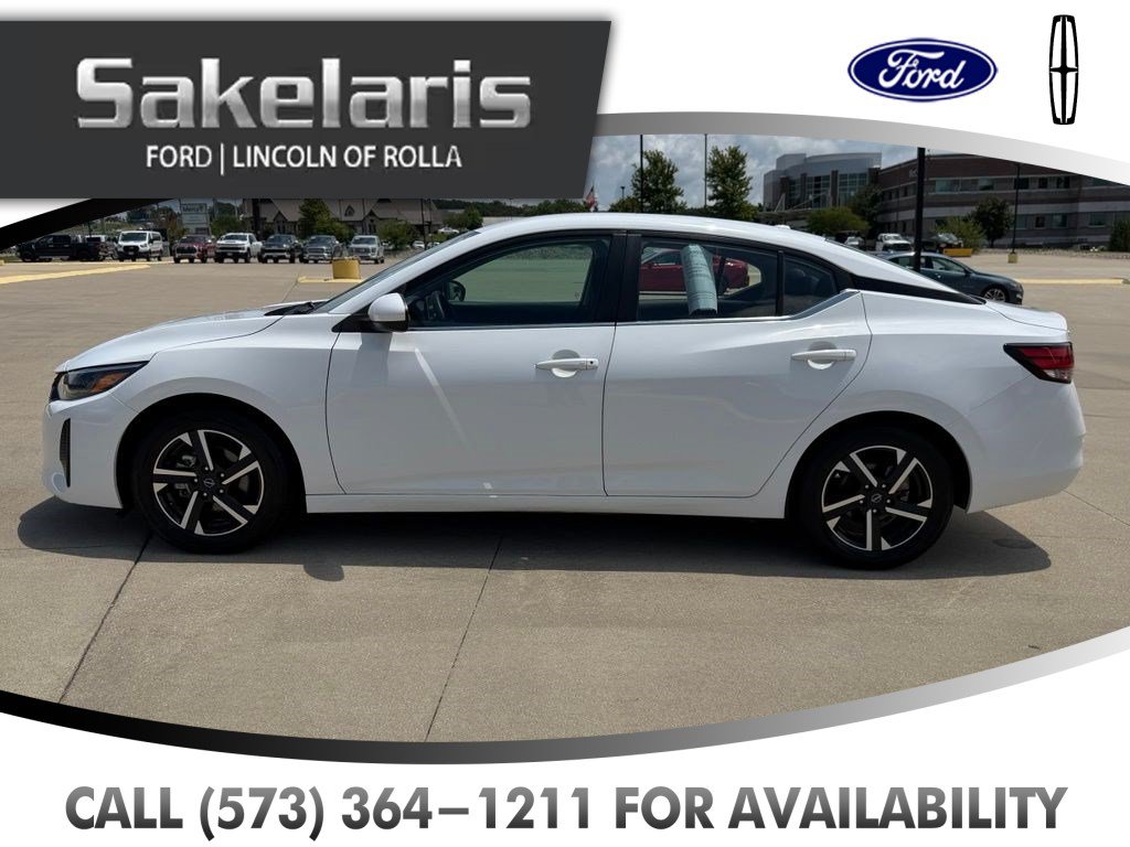 Used 2024 Nissan Sentra SV FWD image 8