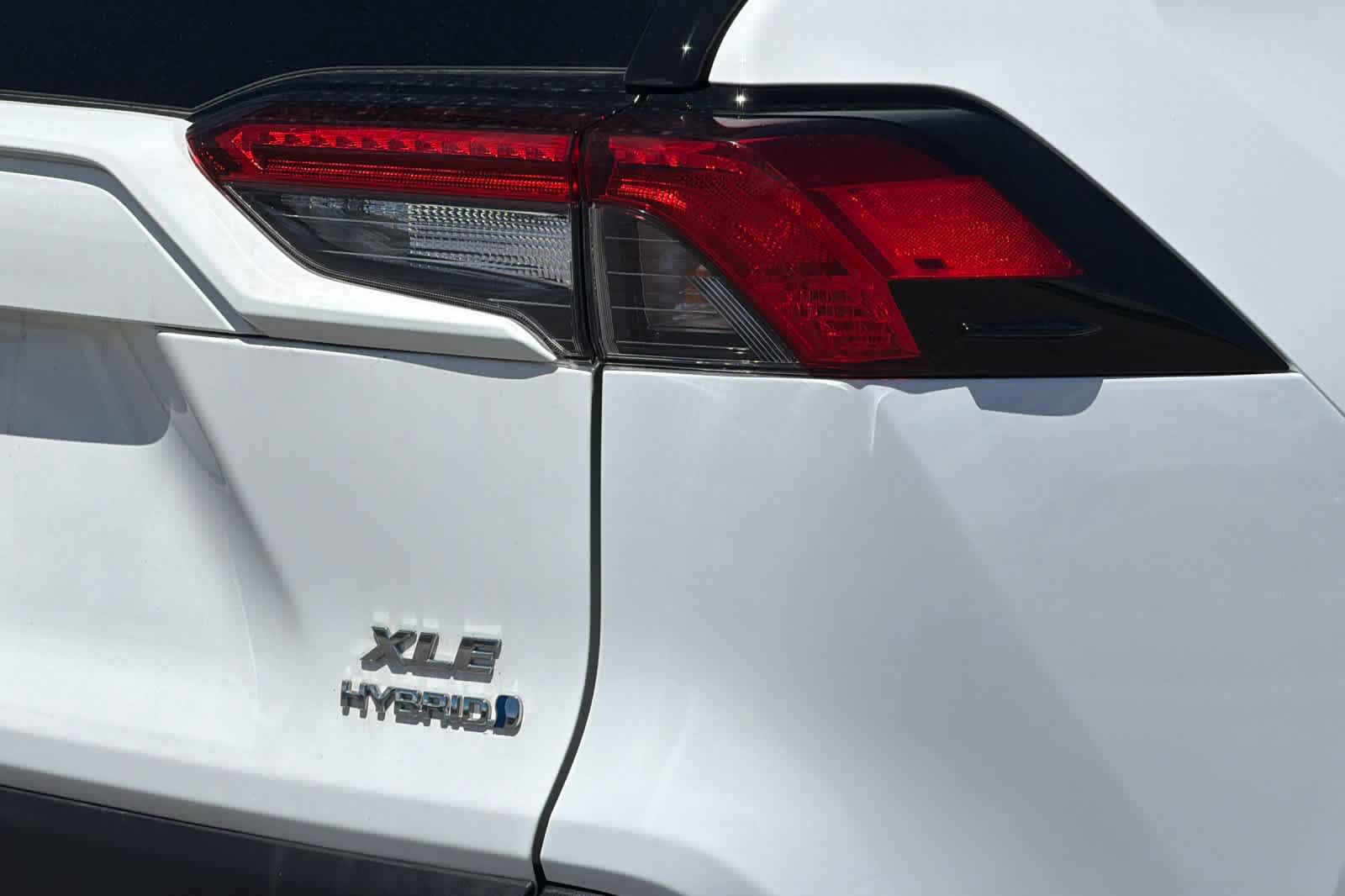 Used 2024 Toyota RAV4 XLE AWD/4WD image 26