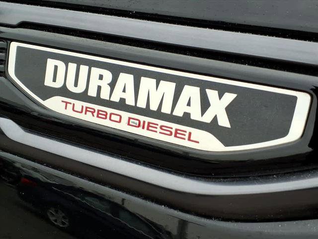 Used 2024 GMC Sierra 1500 AT4 w/ Technology Package image 10