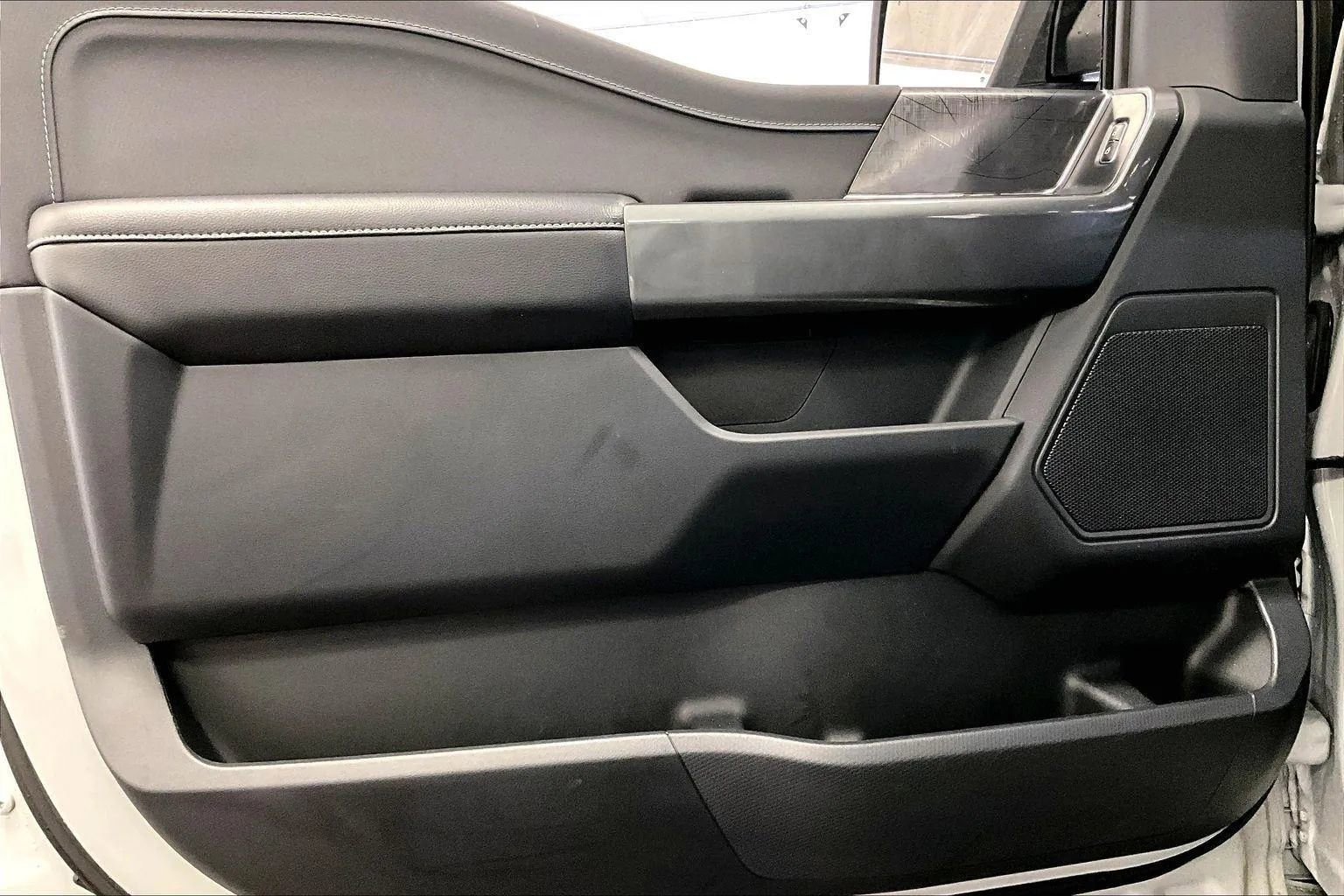 Certified 2023 Ford F150 XLT w/ Equipment Group 302A High image 22