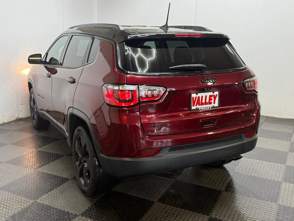 Used 2021 Jeep Compass Latitude image 11