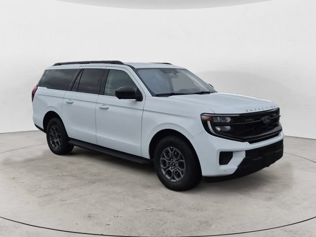 Certified 2025 Ford Expedition Max Active AWD/4WD image 3