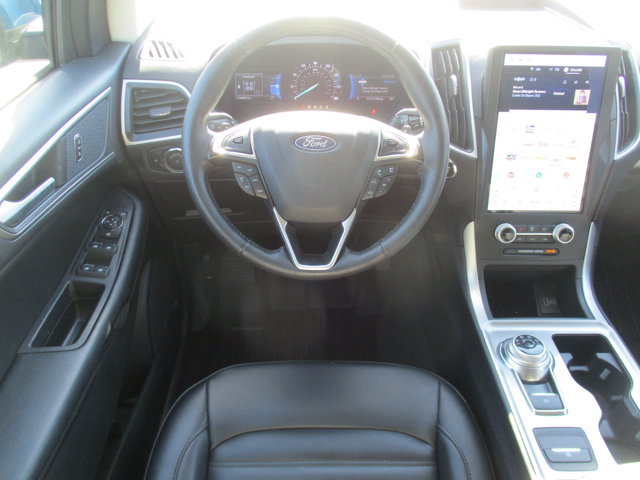 Certified 2024 Ford Edge SEL w/ Convenience Package AWD/4WD image 7