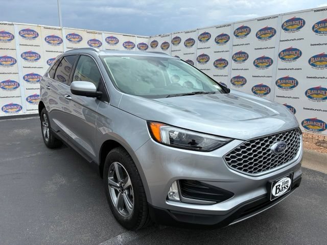 Certified 2024 Ford Edge SEL w/ Convenience Package AWD/4WD image 2