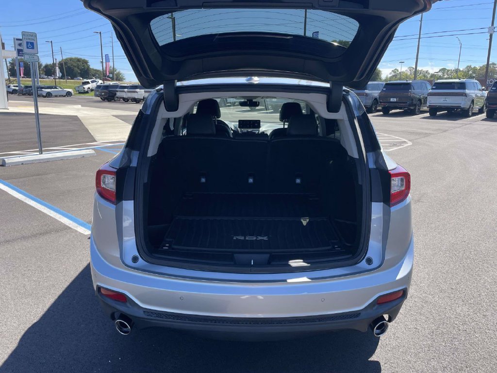 Used 2020 Acura RDX w/ Technology Package AWD/4WD image 10