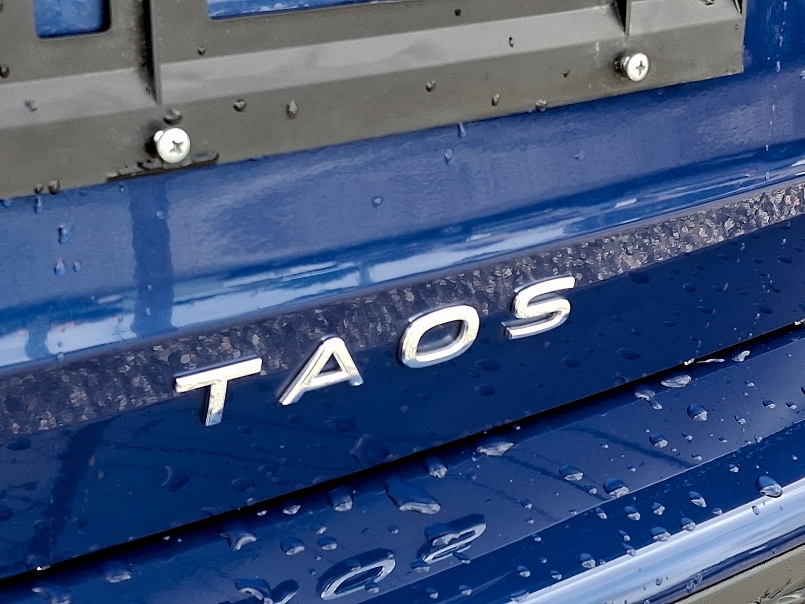 Used 2024 Volkswagen Taos SE FWD image 30