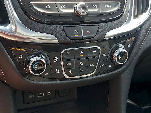 Used 2022 Chevrolet Equinox Premier AWD/4WD image 17