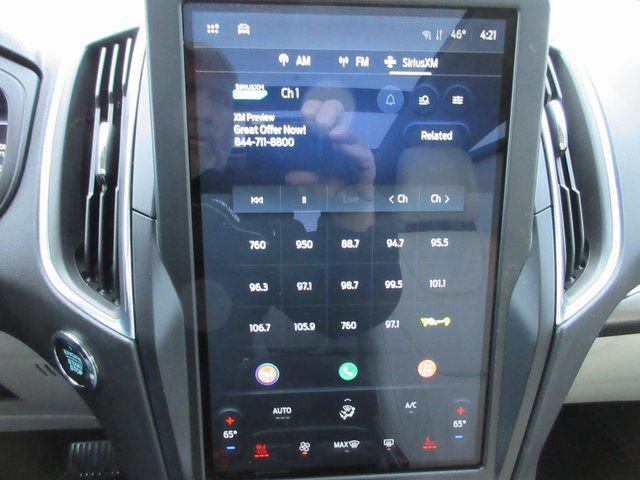 Certified 2024 Ford Edge Titanium AWD/4WD image 20