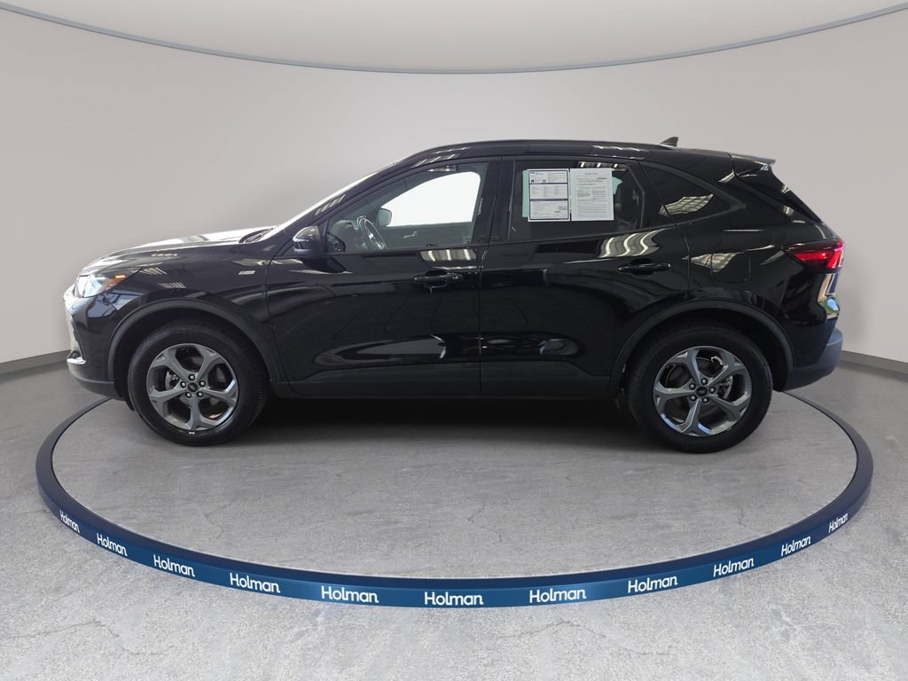 Certified 2025 Ford Escape ST-Line Select AWD/4WD image 8