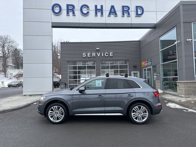 Used 2018 Audi Q5 2.0T w/ Premium Plus Package image 2
