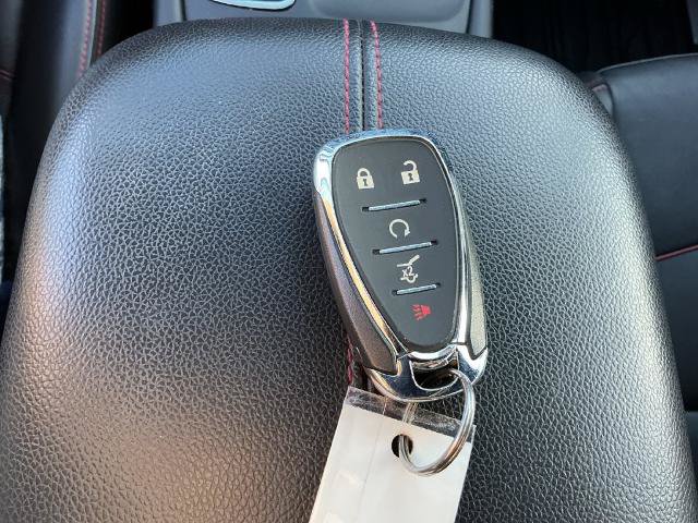 Used 2022 Chevrolet Equinox RS w/ RS Leather Package FWD image 20