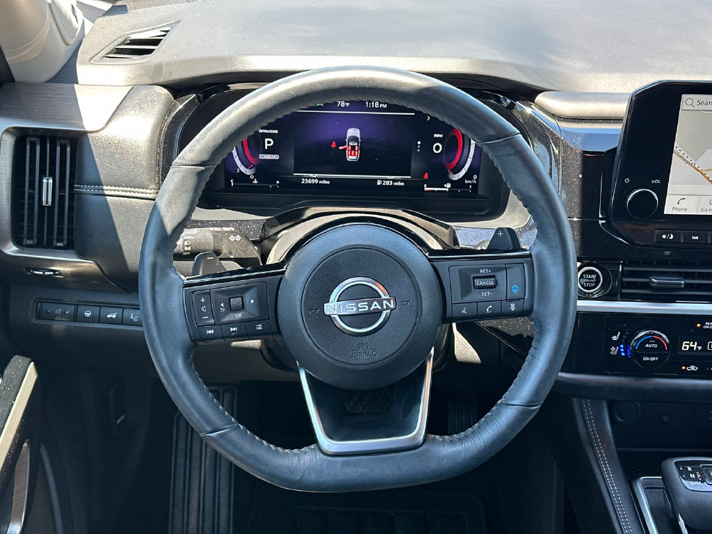 Used 2024 Nissan Pathfinder Platinum FWD image 25