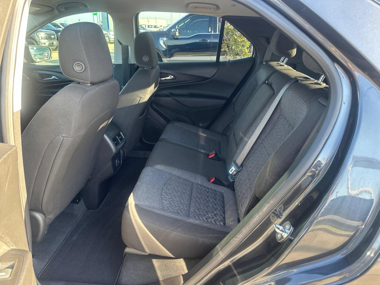 Used 2022 Chevrolet Equinox LT FWD image 11