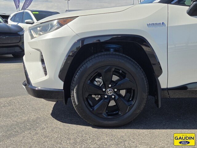 Used 2019 Toyota RAV4 XSE AWD/4WD image 10