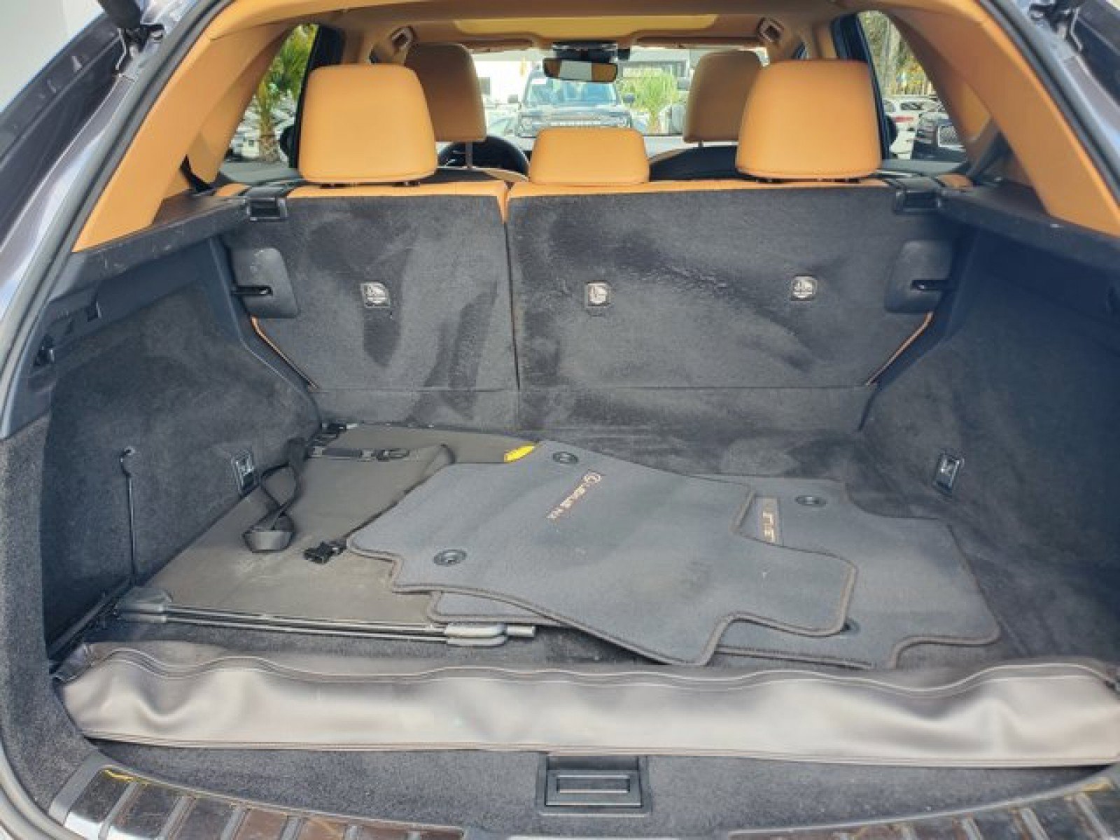 Used 2024 Lexus NX 250 FWD image 8