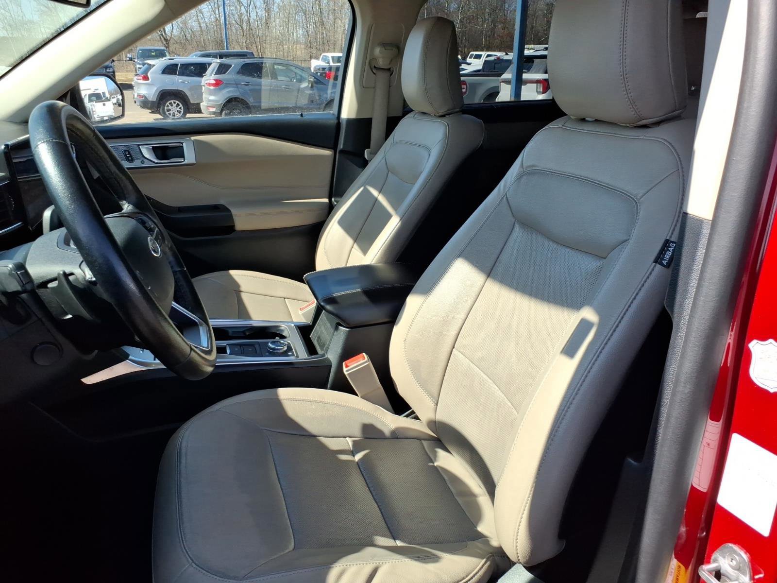 Certified 2020 Ford Explorer Limited image 19