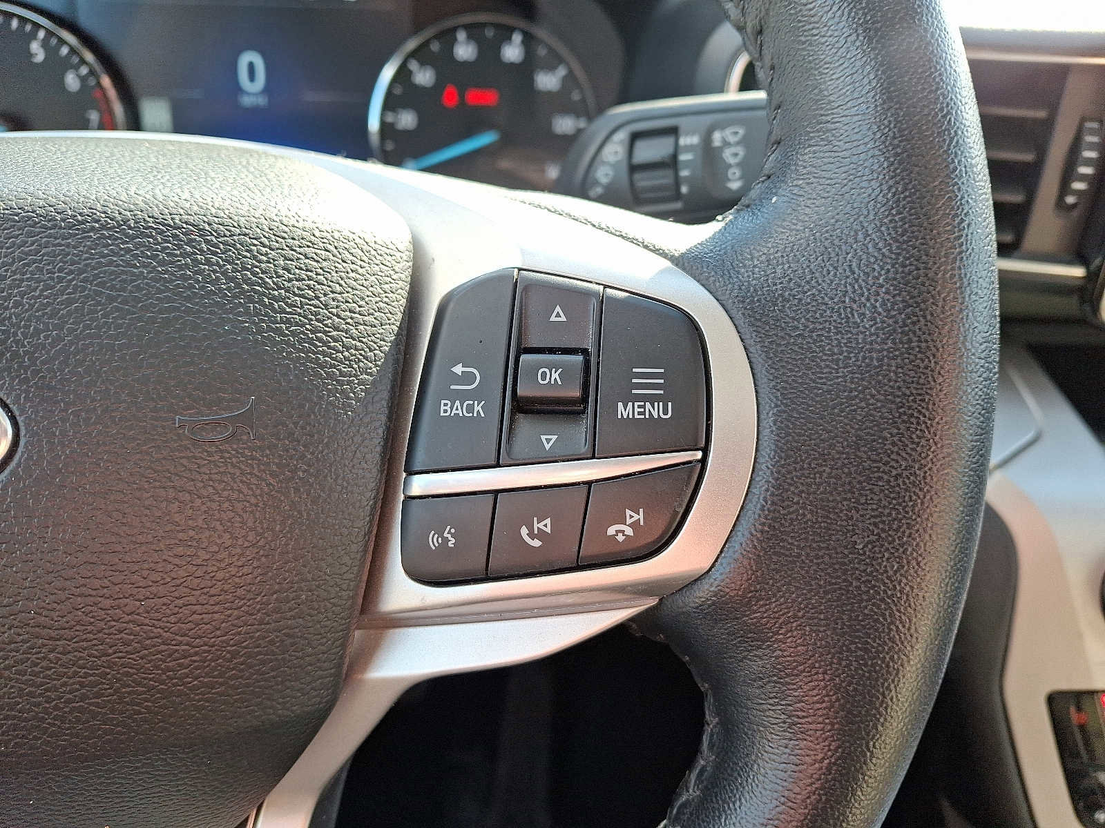 Certified 2022 Ford Explorer XLT w/ Equipment Group 202A image 25