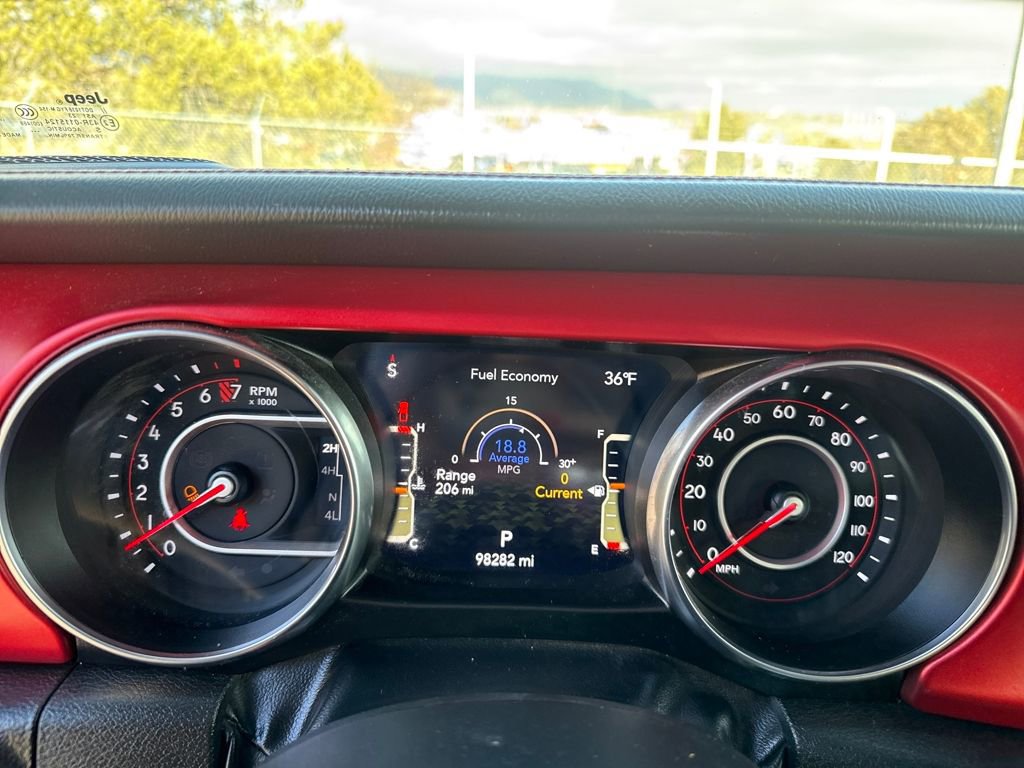 Used 2022 Jeep Gladiator Rubicon w/ LED Lighting Group image 15