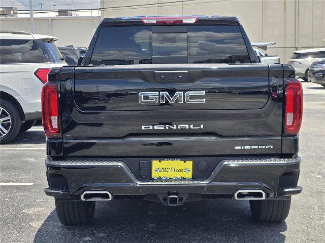 Used 2025 GMC Sierra 1500 Denali Ultimate AWD/4WD image 7
