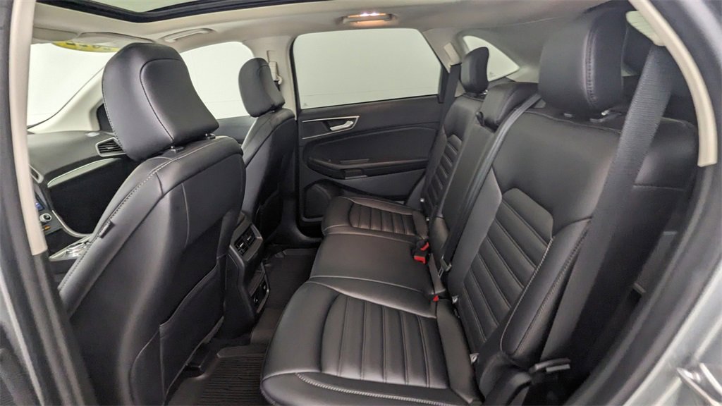 Certified 2022 Ford Edge SEL w/ Convenience Package image 35