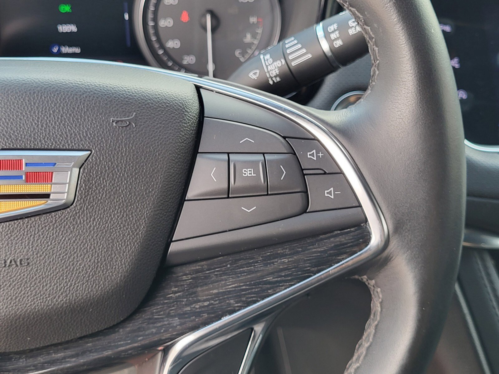 Used 2021 Cadillac XT5 Premium Luxury image 28