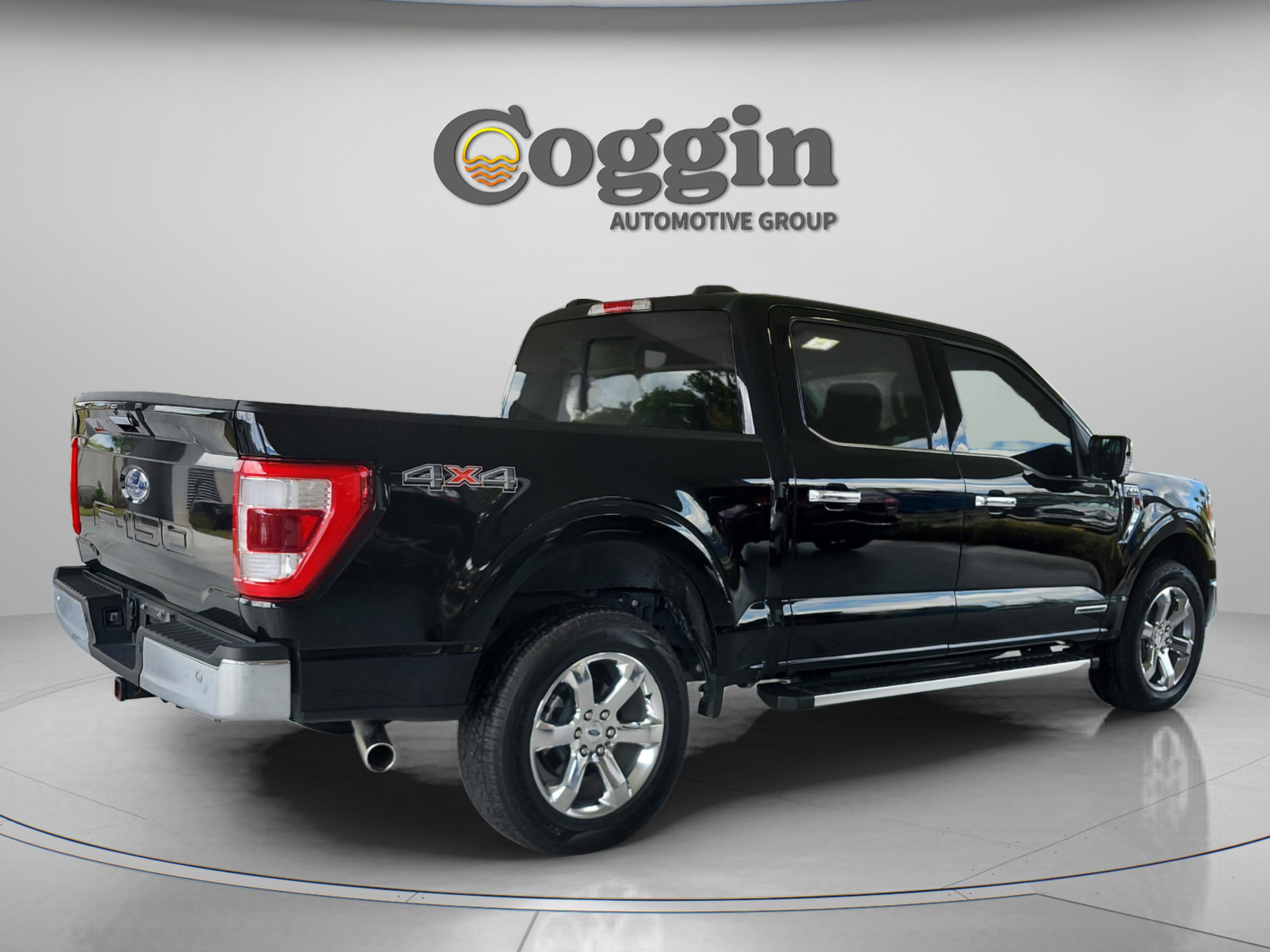 Certified 2023 Ford F150 Lariat w/ Trailer Tow Package AWD/4WD image 5