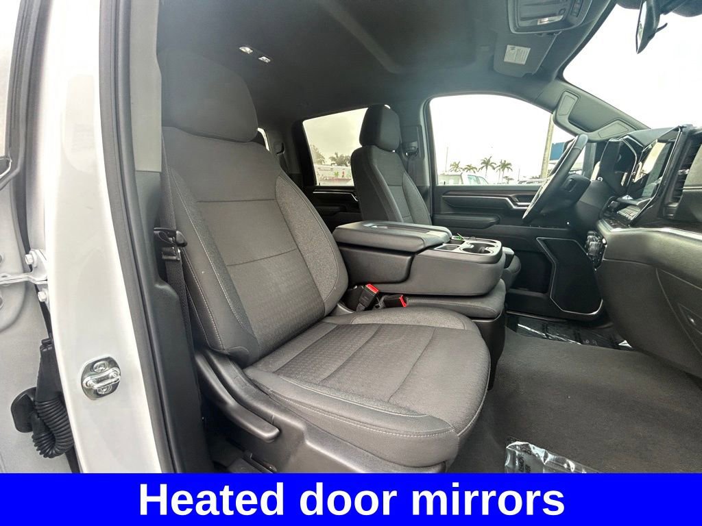 Used 2025 Chevrolet Silverado 2500 LT w/ Convenience Package image 29