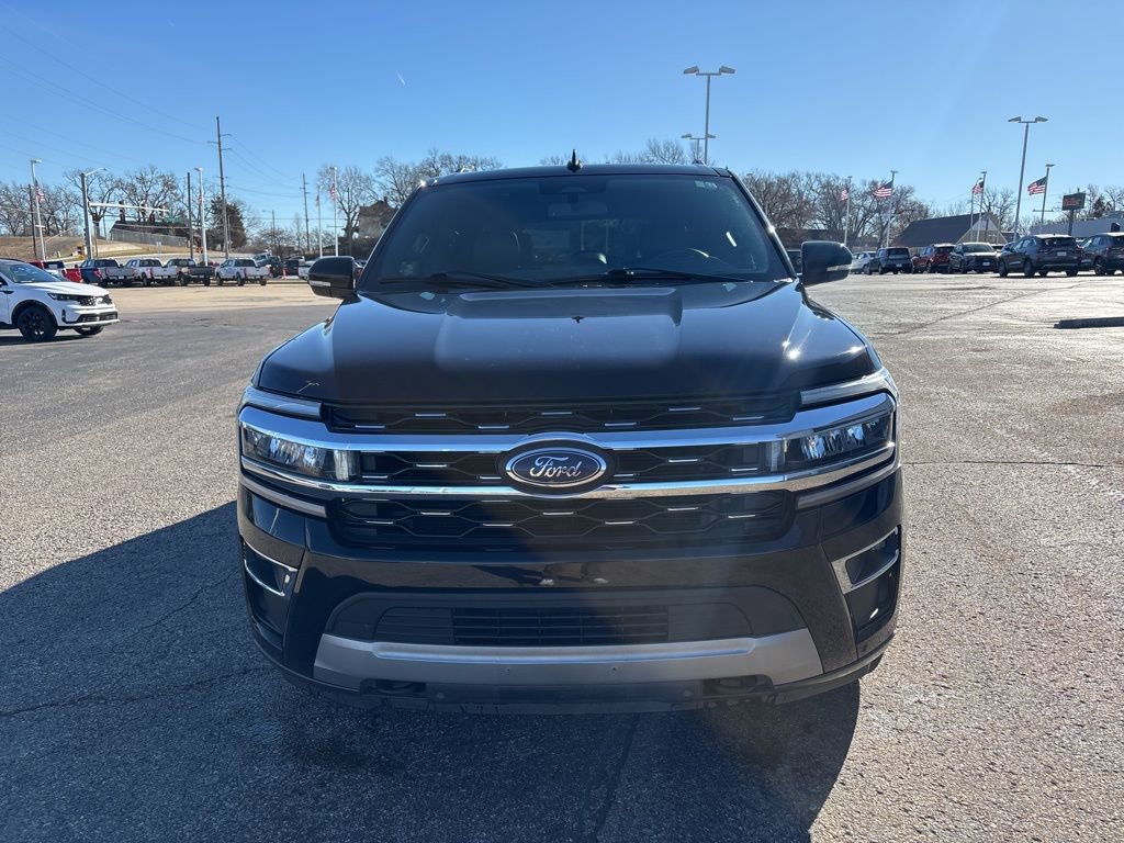 Certified 2022 Ford Expedition Limited image 2