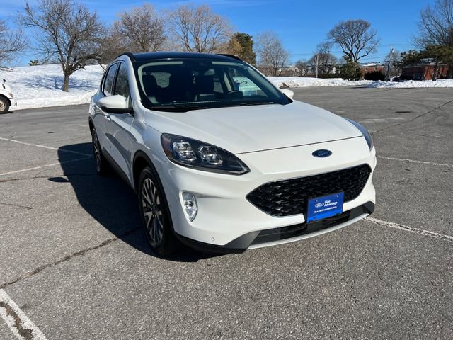 Certified 2020 Ford Escape Titanium image 2