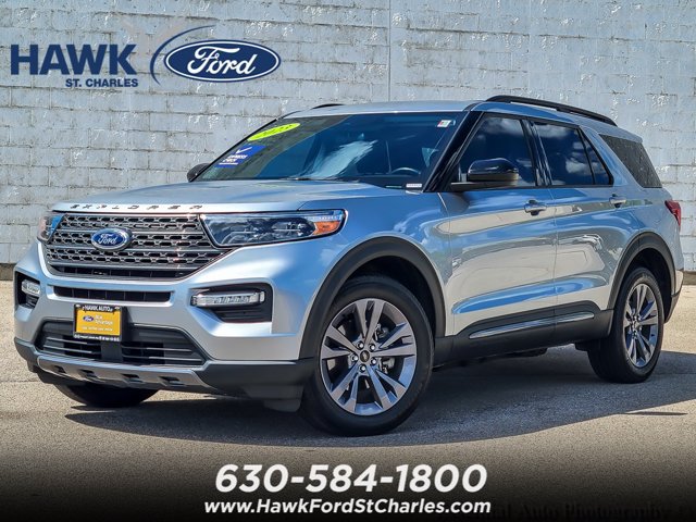 Certified 2023 Ford Explorer XLT w/ Equipment Group 202A AWD/4WD image 1