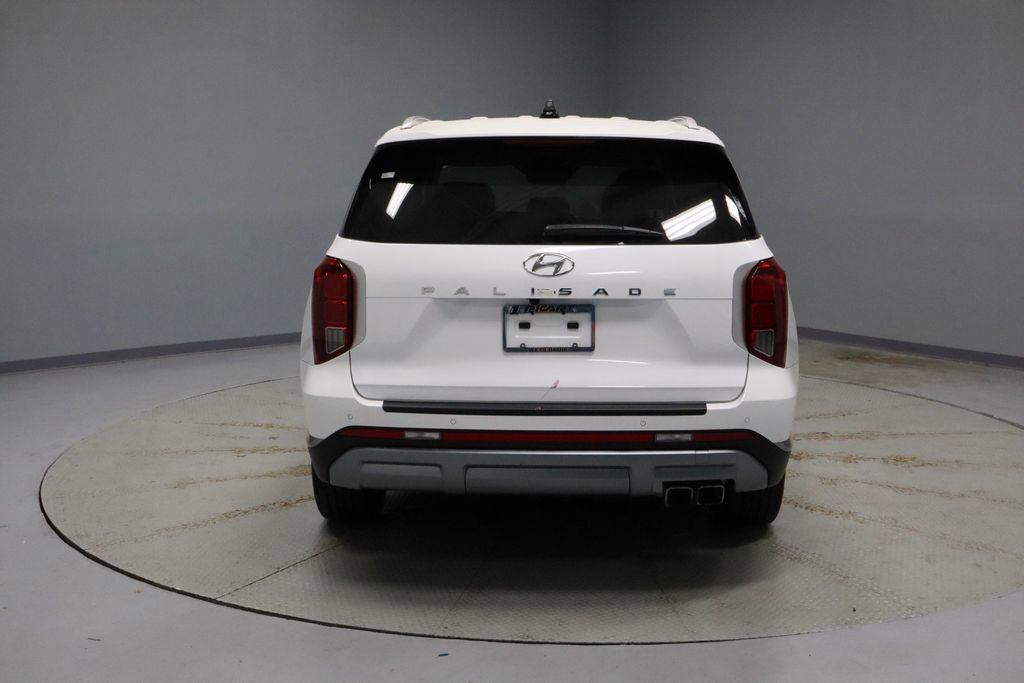 Used 2025 Hyundai Palisade SEL FWD image 11