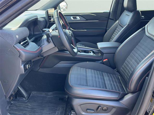 Certified 2025 Ford Explorer ST-Line w/ ST-Line Street Pack AWD/4WD image 10