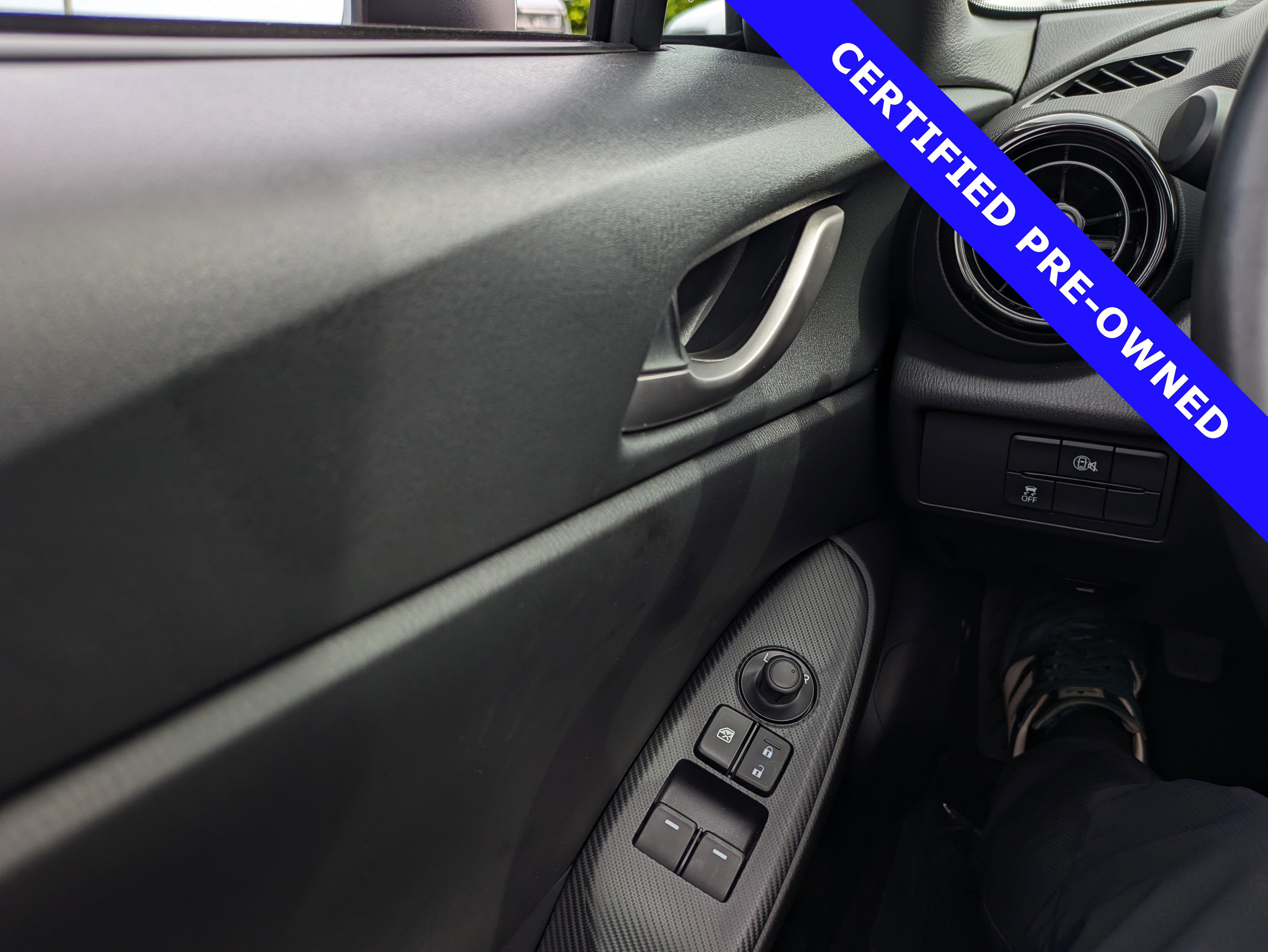 Used 2024 MAZDA MX-5 Miata Sport image 16