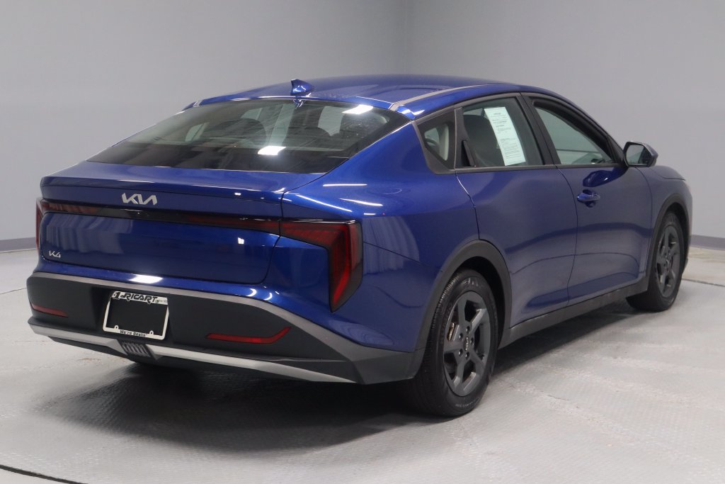 Used 2025 Kia K4 FWD image 10