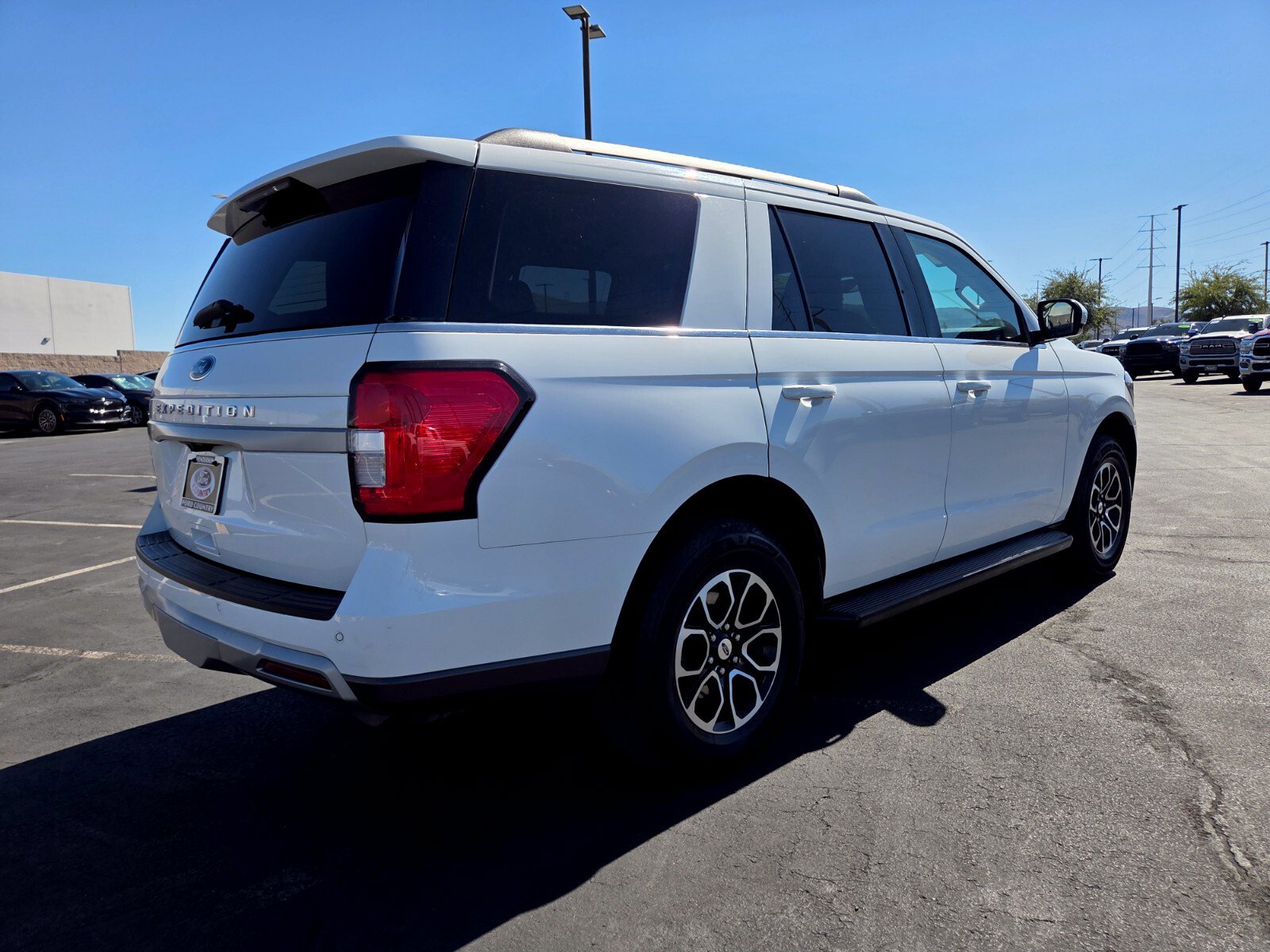 Certified 2024 Ford Expedition XLT RWD image 6